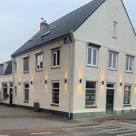Hotel De Slapende Hollander Kaatsheuvel Eksteriør bilde