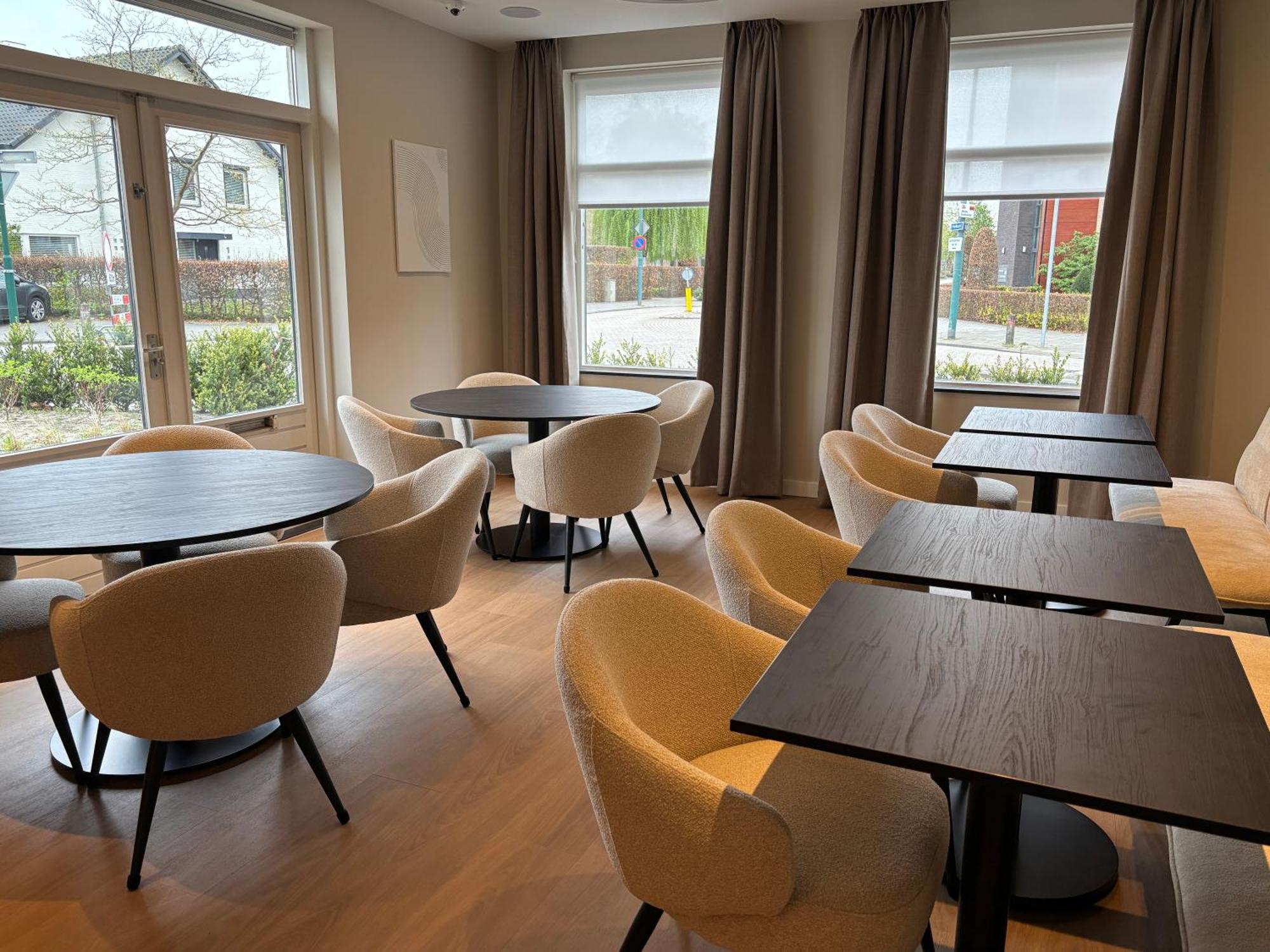 Hotel De Slapende Hollander Kaatsheuvel Eksteriør bilde